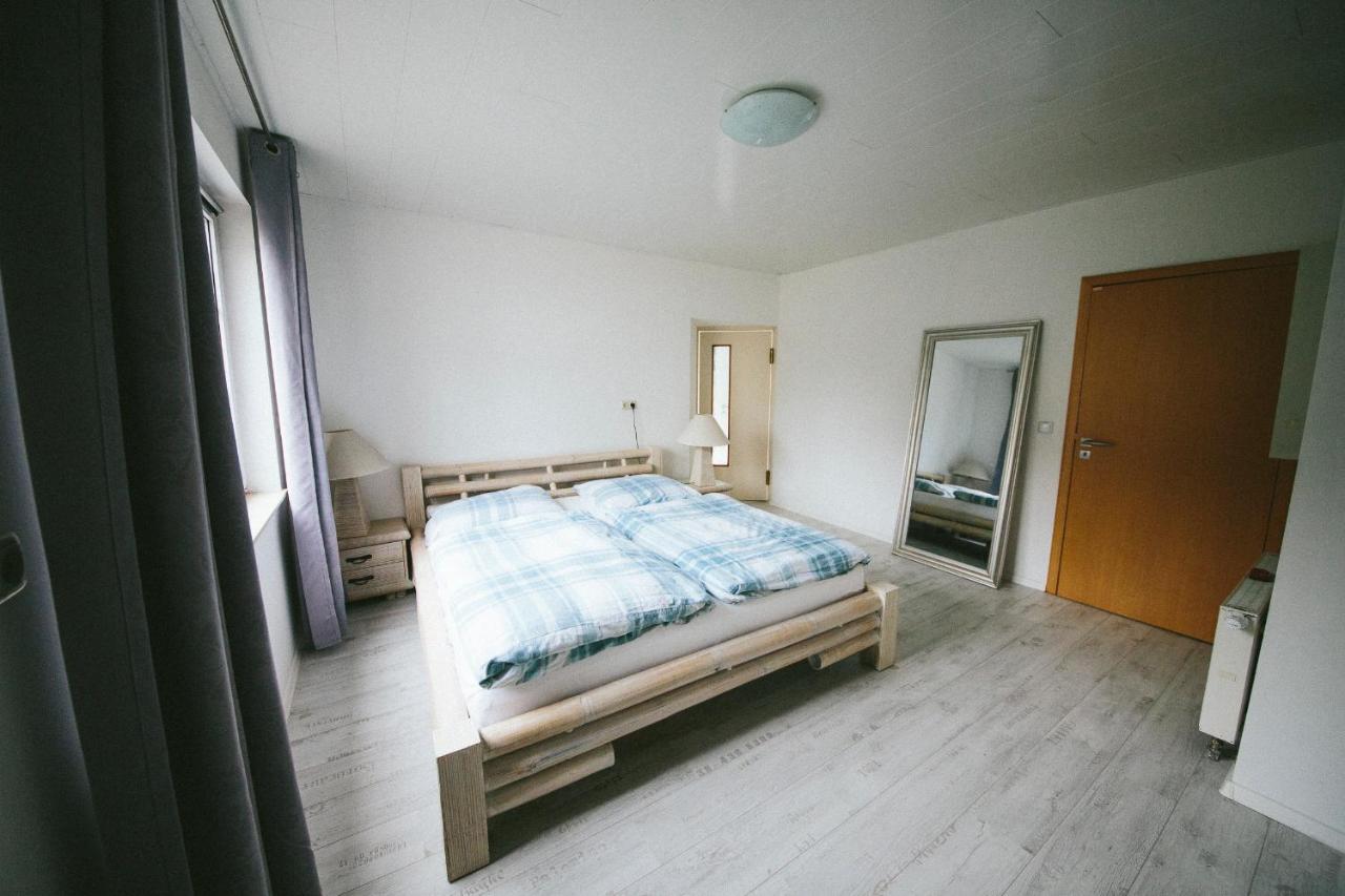 רודולשטאדט Grosse & Voll Ausgestattete Apartments, Studios, Doppelzimmer, Workspace, Parkplatz, Netflix, Prime & Schnelles Wifi In Ruhiger Lage Mit Garten מראה חיצוני תמונה