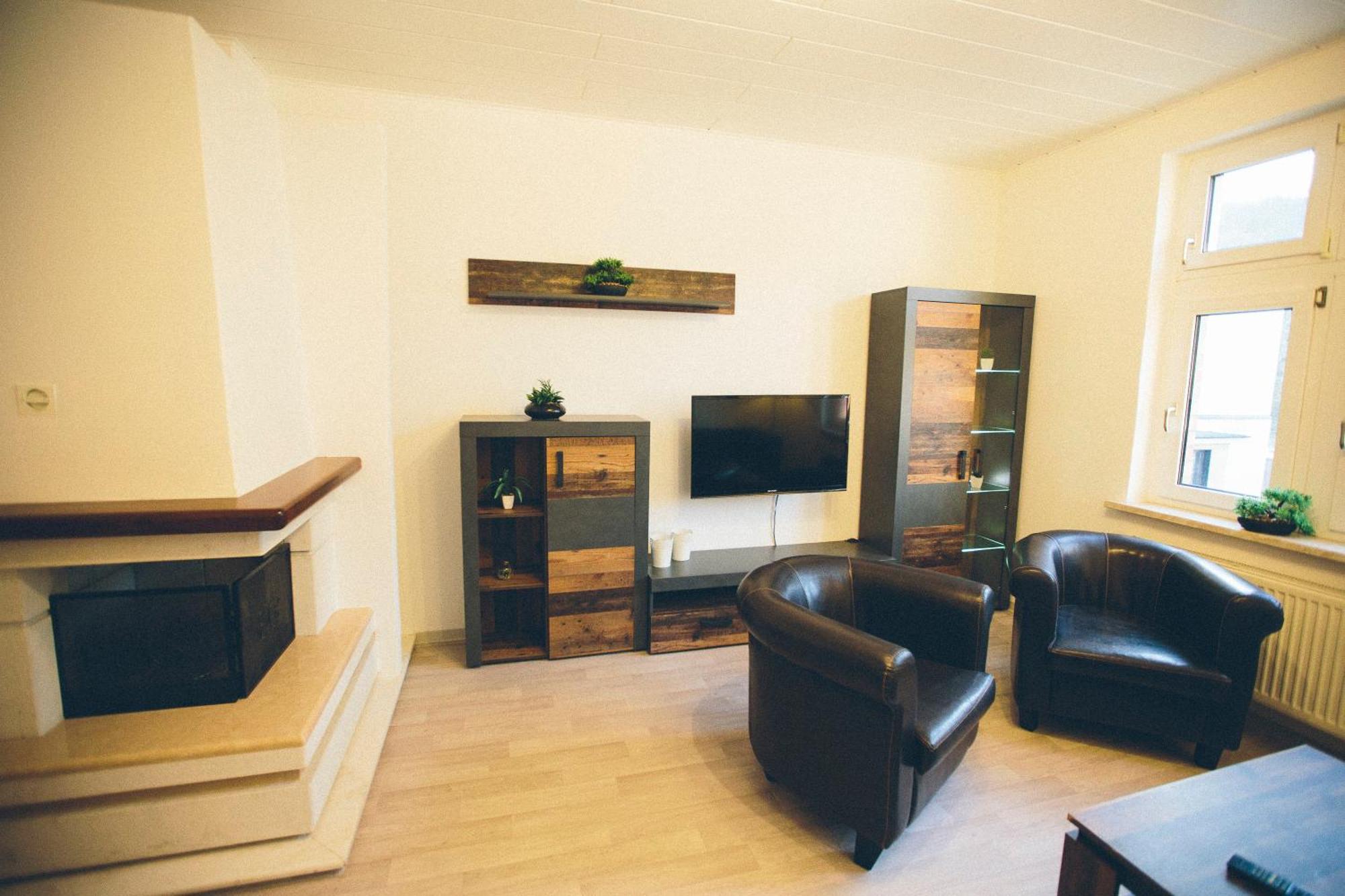 רודולשטאדט Grosse & Voll Ausgestattete Apartments, Studios, Doppelzimmer, Workspace, Parkplatz, Netflix, Prime & Schnelles Wifi In Ruhiger Lage Mit Garten חדר תמונה